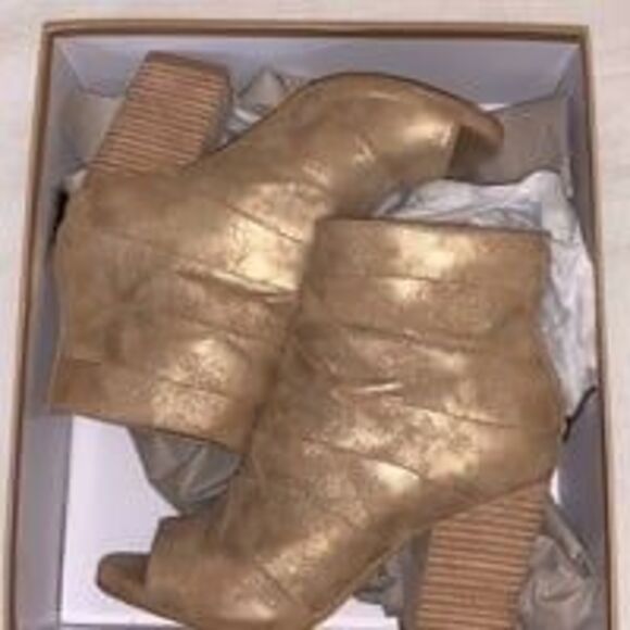 Shoes - Antelope Gold Open Toe Boots